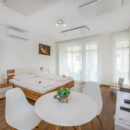 Anchor By Hellobalatonlelle Bed & Breakfast Balatonlelle